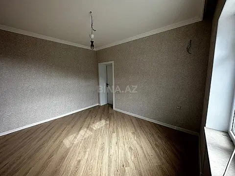 Satılır 4 otaqlı həyət evi 130 m²
