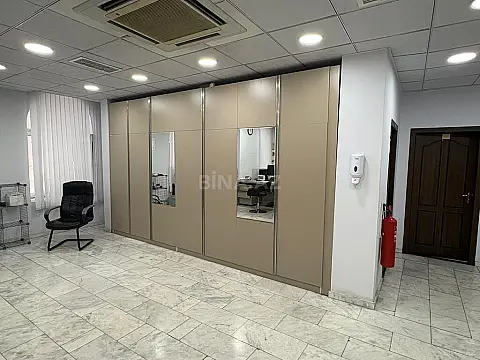 Kirayə verilir 20 otaqlı ofis 1000 m²