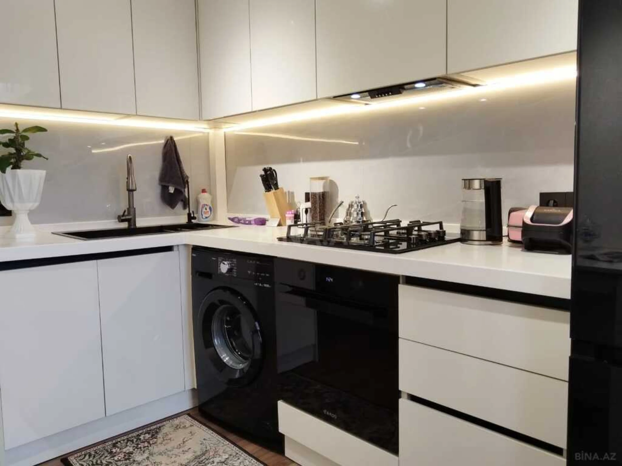 Satılır 3 otaqlı mənzil 75 m²