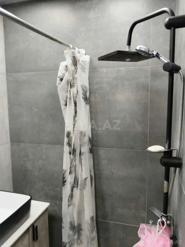 Satılır 3 otaqlı mənzil 75 m²