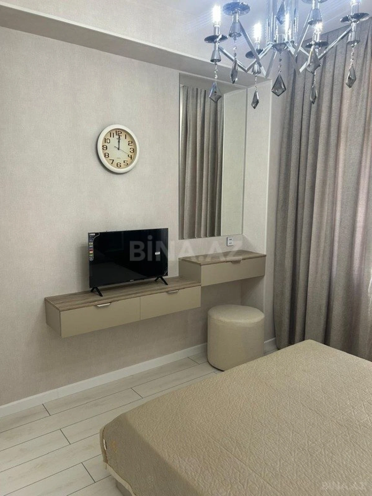 Satılır 2 otaqlı mənzil 65 m²