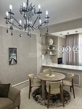 Satılır 2 otaqlı mənzil 65 m²