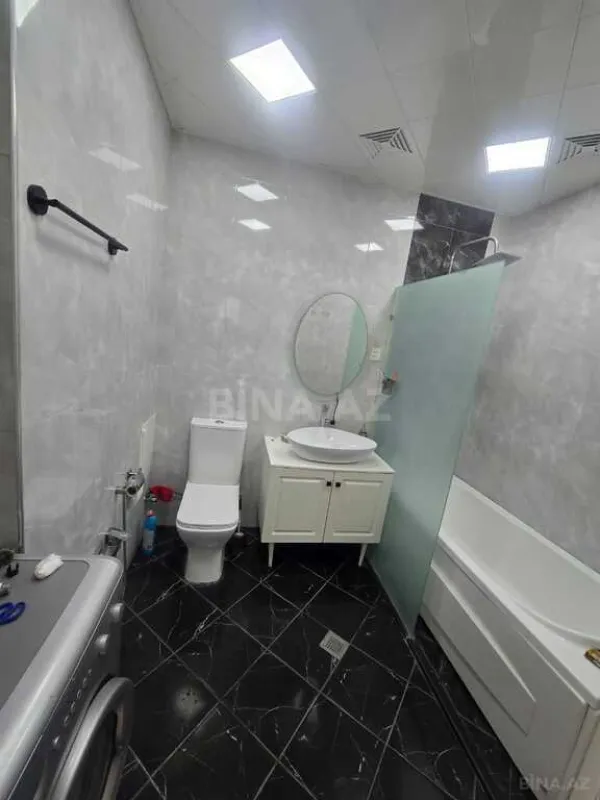 Kirayə verilir 2 otaqlı mənzil 65 m²