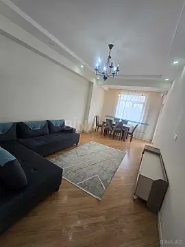 Kirayə verilir 2 otaqlı mənzil 65 m²