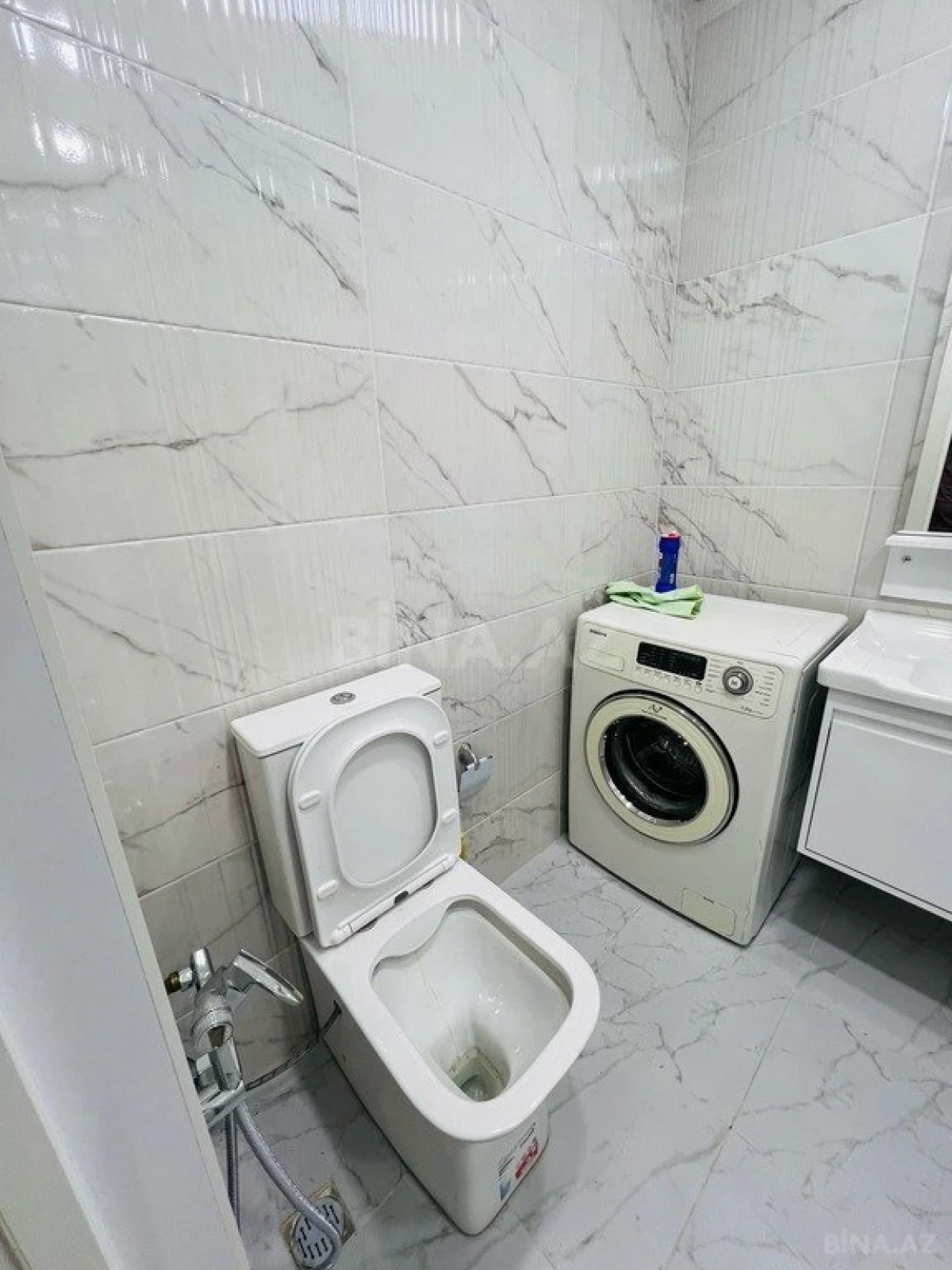 Satılır 2 otaqlı mənzil 45 m²