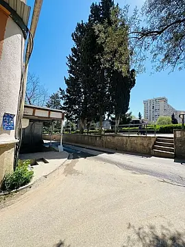 Satılır 2 otaqlı mənzil 45 m² — Bakı, Memar Əcəmi yanı 2 otaq 45.00 m²