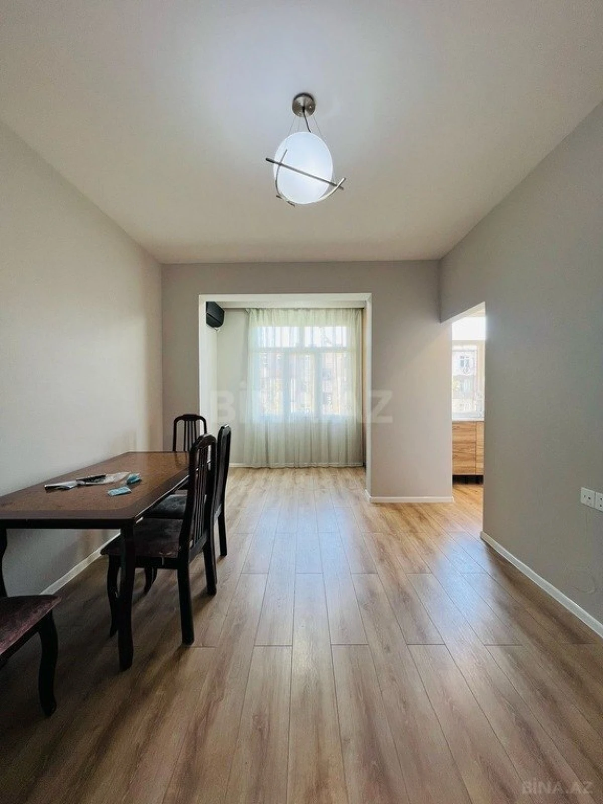 Satılır 2 otaqlı mənzil 45 m²