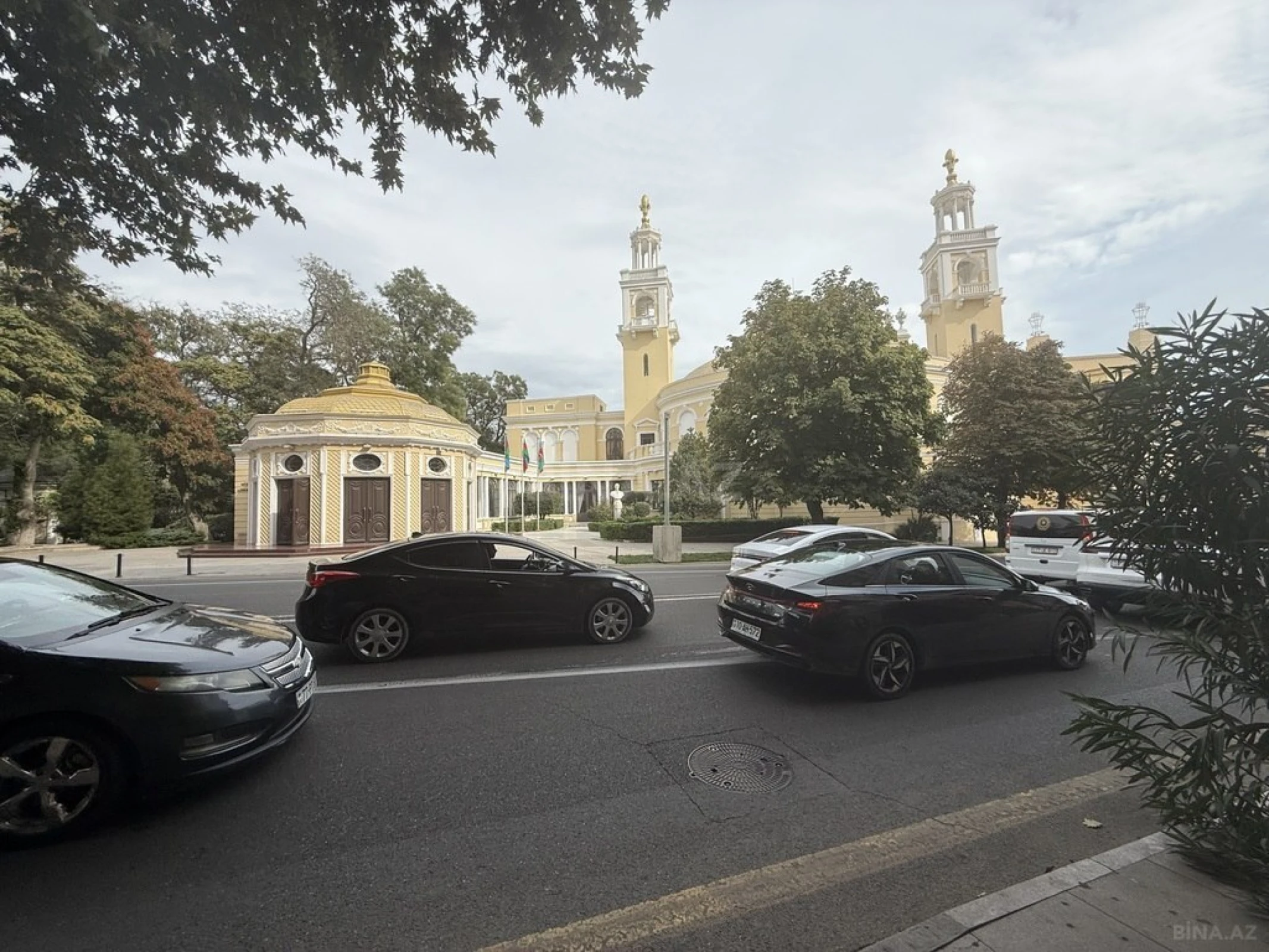 Satılır 3 otaqlı mənzil 60 m²