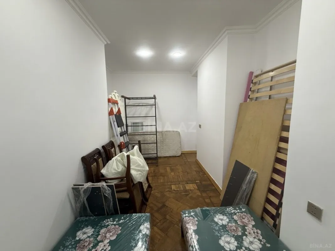 Satılır 3 otaqlı mənzil 60 m²