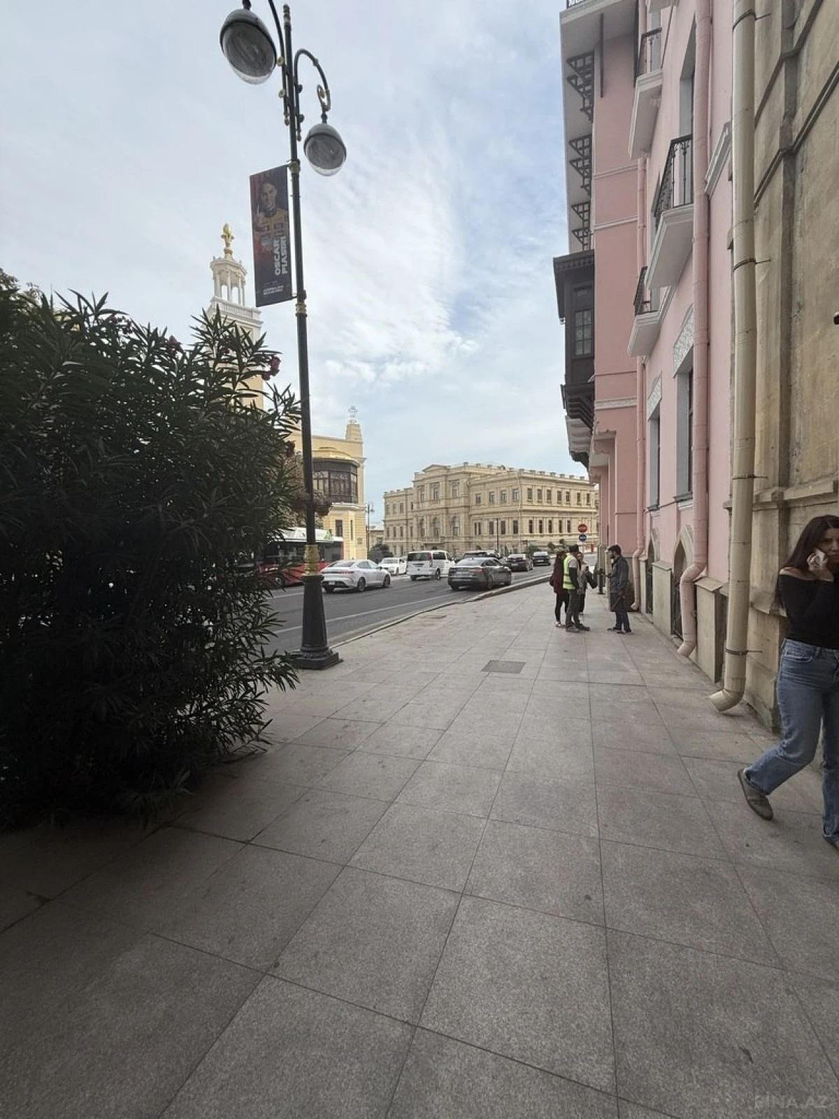 Satılır 3 otaqlı mənzil 60 m²