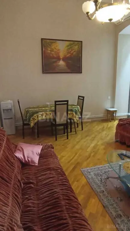 Satılır 2 otaqlı mənzil 54 m²