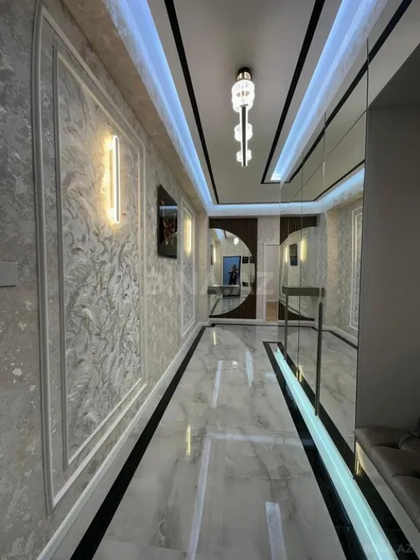 Satılır 3 otaqlı mənzil 127 m²