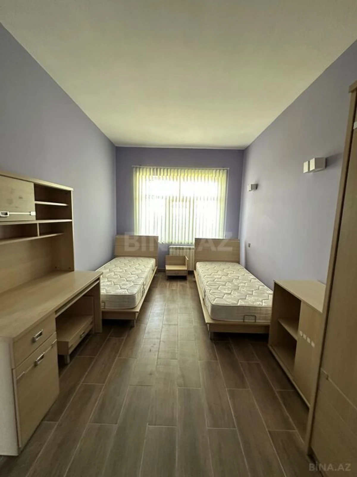 Kirayə verilir 9 otaqlı həyət evi 950 m²