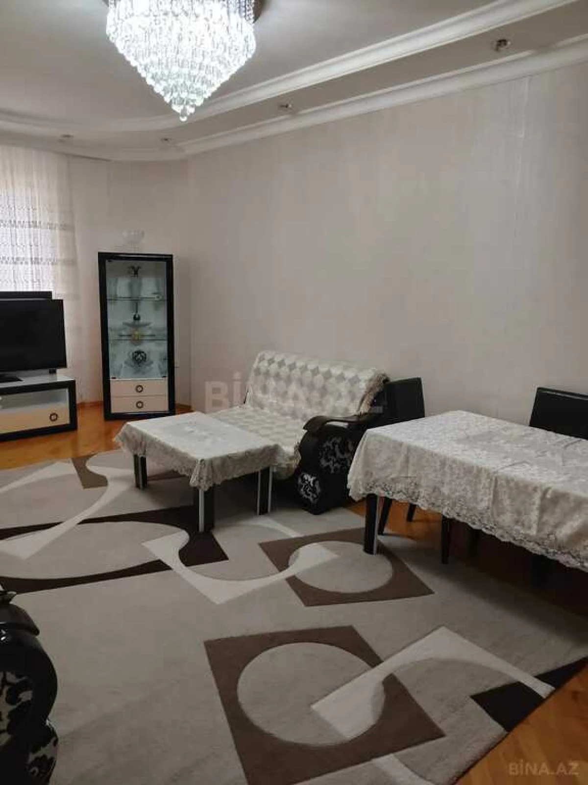 Satılır 2 otaqlı mənzil 94 m²