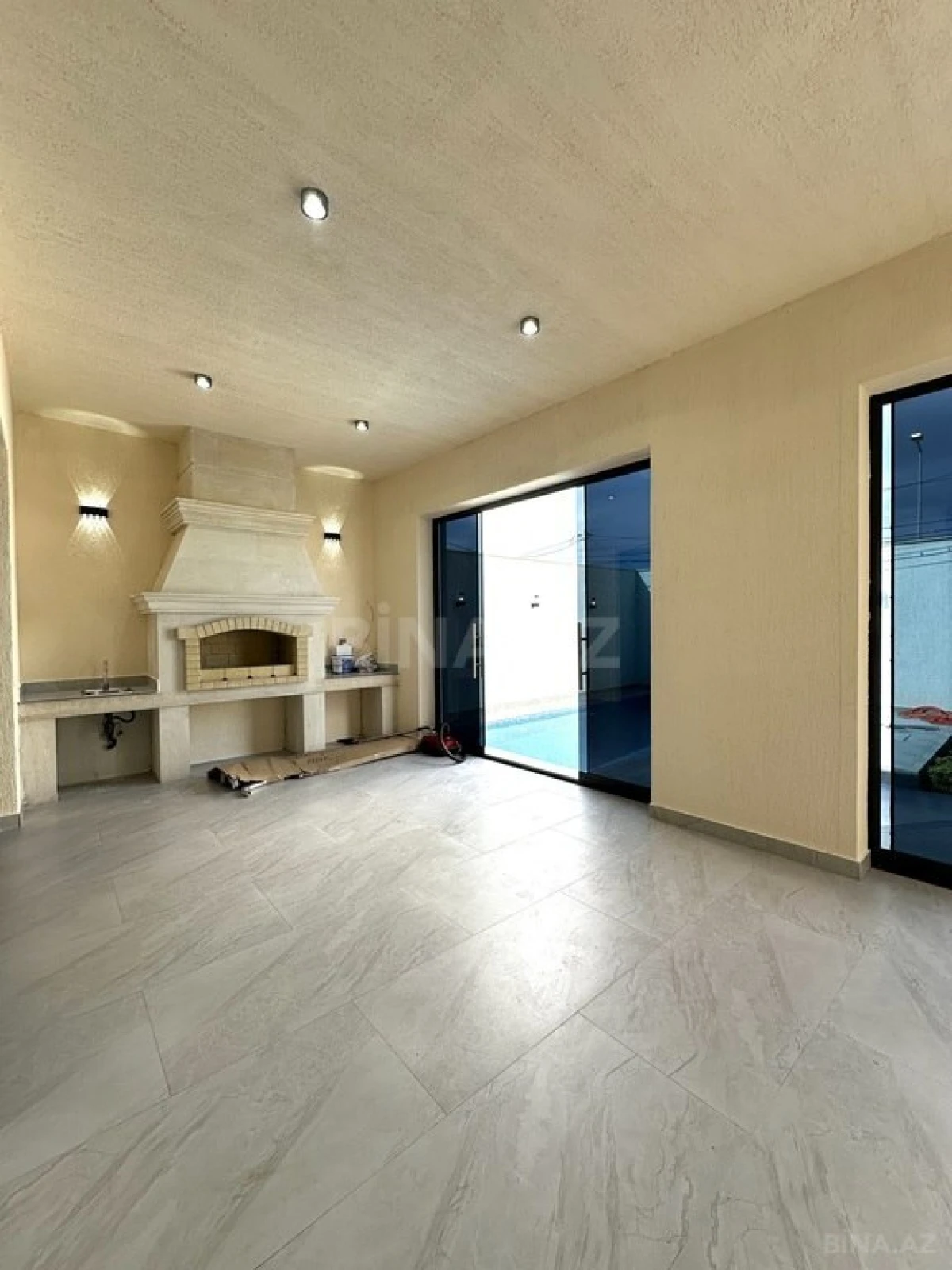 Satılır 4 otaqlı həyət evi 150 m²