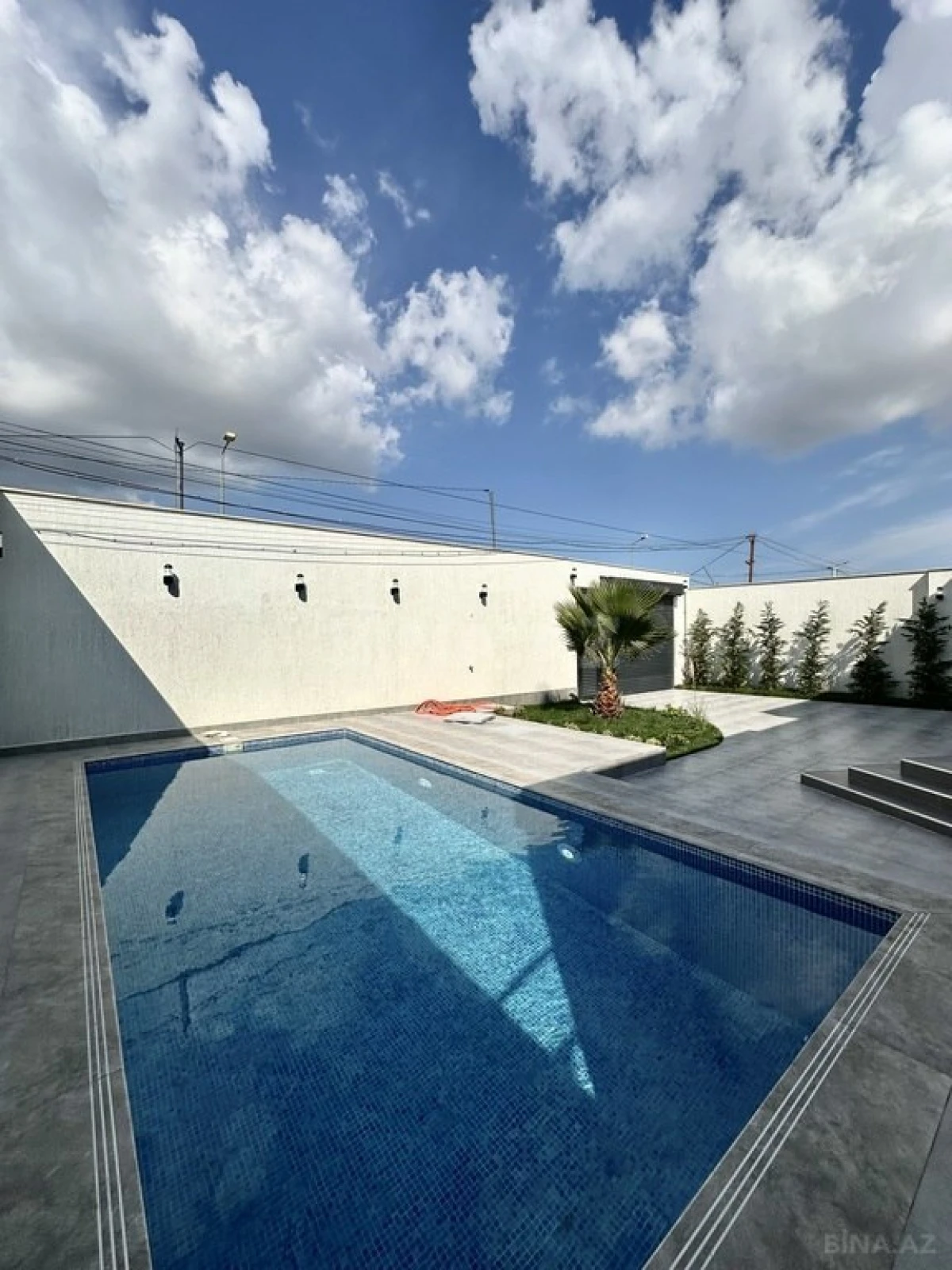 Satılır 4 otaqlı həyət evi 150 m²