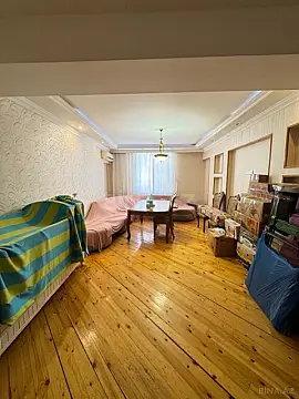 Satılır 2 otaqlı mənzil 79 m²
