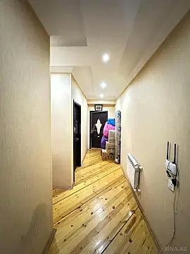 Satılır 2 otaqlı mənzil 79 m²