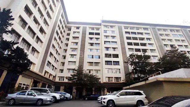 Satılır 7 otaqlı mənzil 300 m² — Bakı, Səbail 7 otaq 300.00 m²