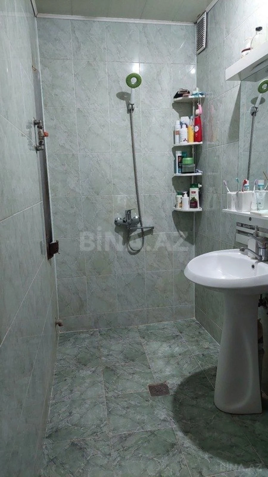 Satılır 2 otaqlı mənzil 65 m²