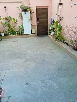 Satılır 5 otaqlı həyət evi 220 m²