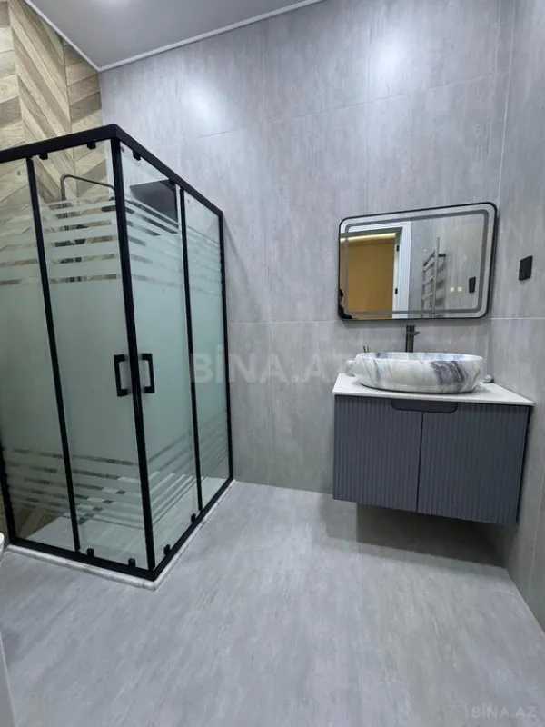 Satılır 4 otaqlı həyət evi 200 m²