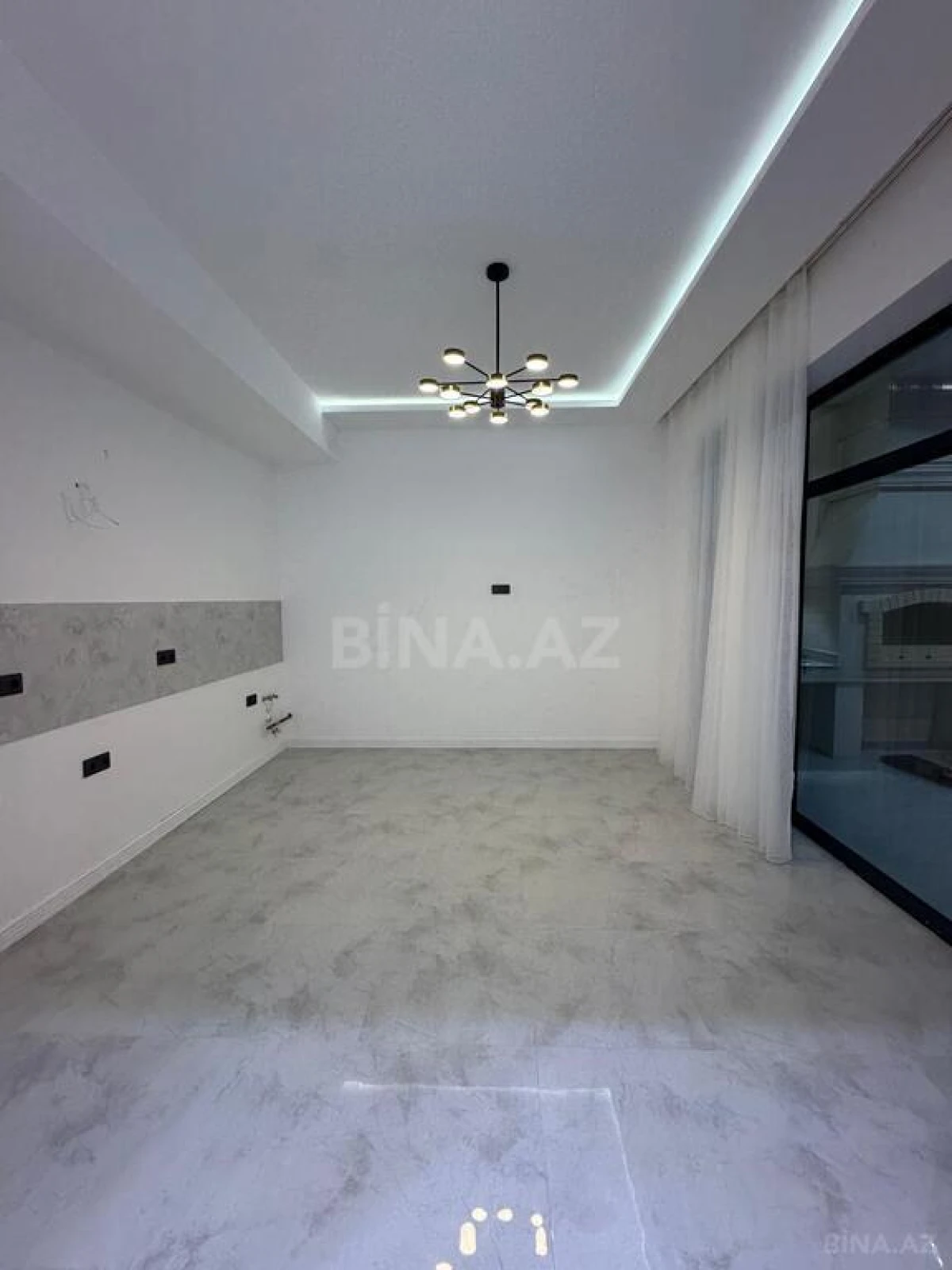 Satılır 4 otaqlı həyət evi 200 m²