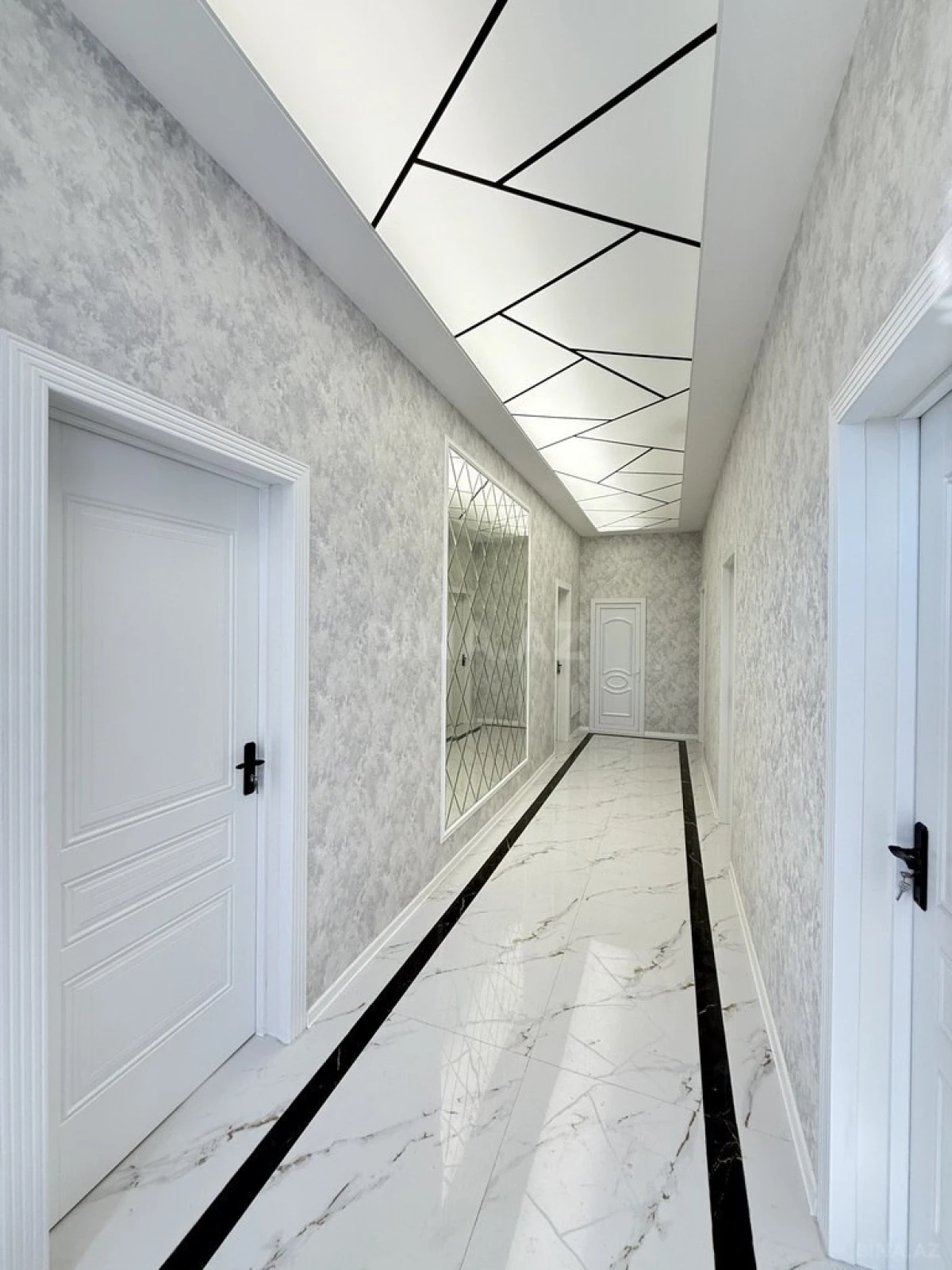 Satılır 4 otaqlı həyət evi 155 m²