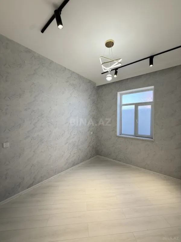 Satılır 4 otaqlı həyət evi 155 m²