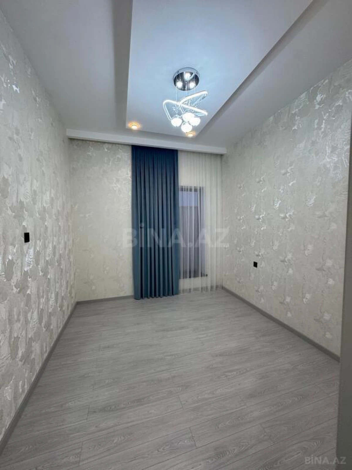 Satılır 4 otaqlı həyət evi 140 m²