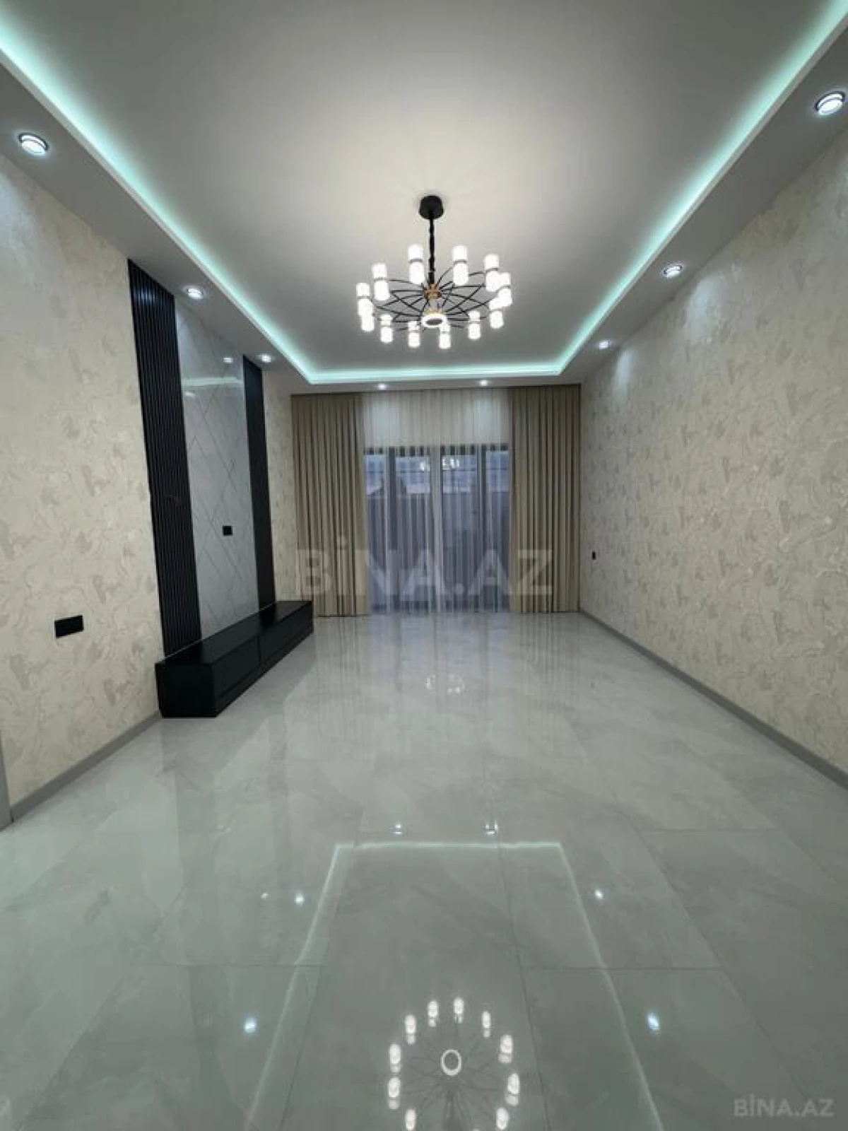 Satılır 4 otaqlı həyət evi 140 m²