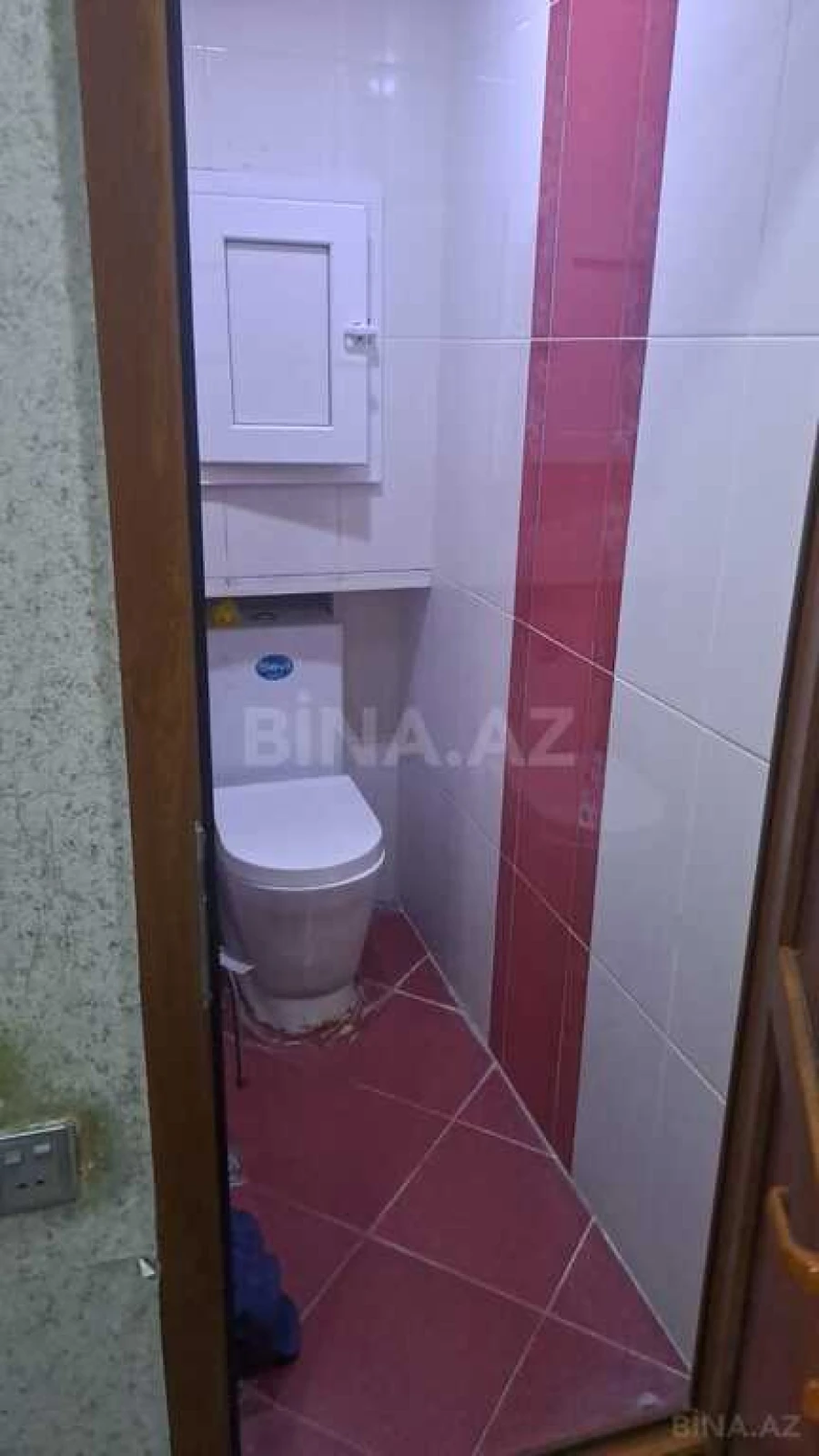Satılır 4 otaqlı mənzil 100 m²