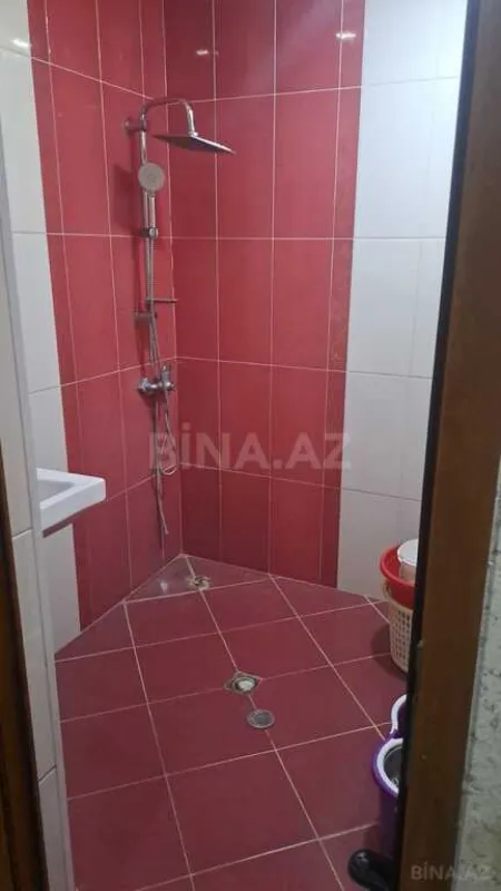 Satılır 4 otaqlı mənzil 100 m²