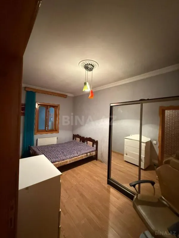 Satılır 4 otaqlı həyət evi 150 m²