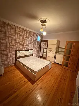 Satılır 4 otaqlı həyət evi 150 m²
