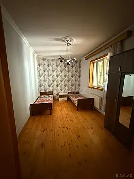 Satılır 4 otaqlı həyət evi 150 m²