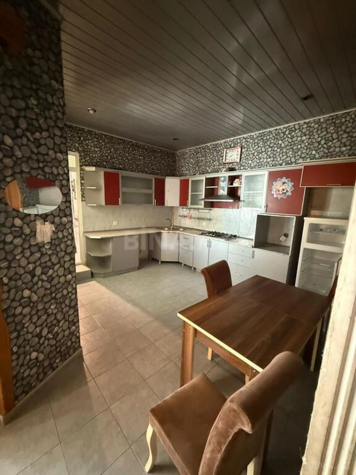 Satılır 4 otaqlı həyət evi 150 m²