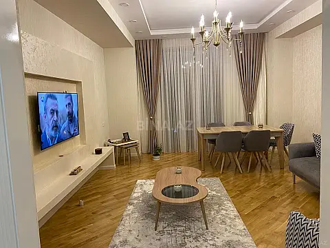 Kirayə verilir 2 otaqlı mənzil 80 m² — Bakı, Nizami 2 otaq 80.00 m²
