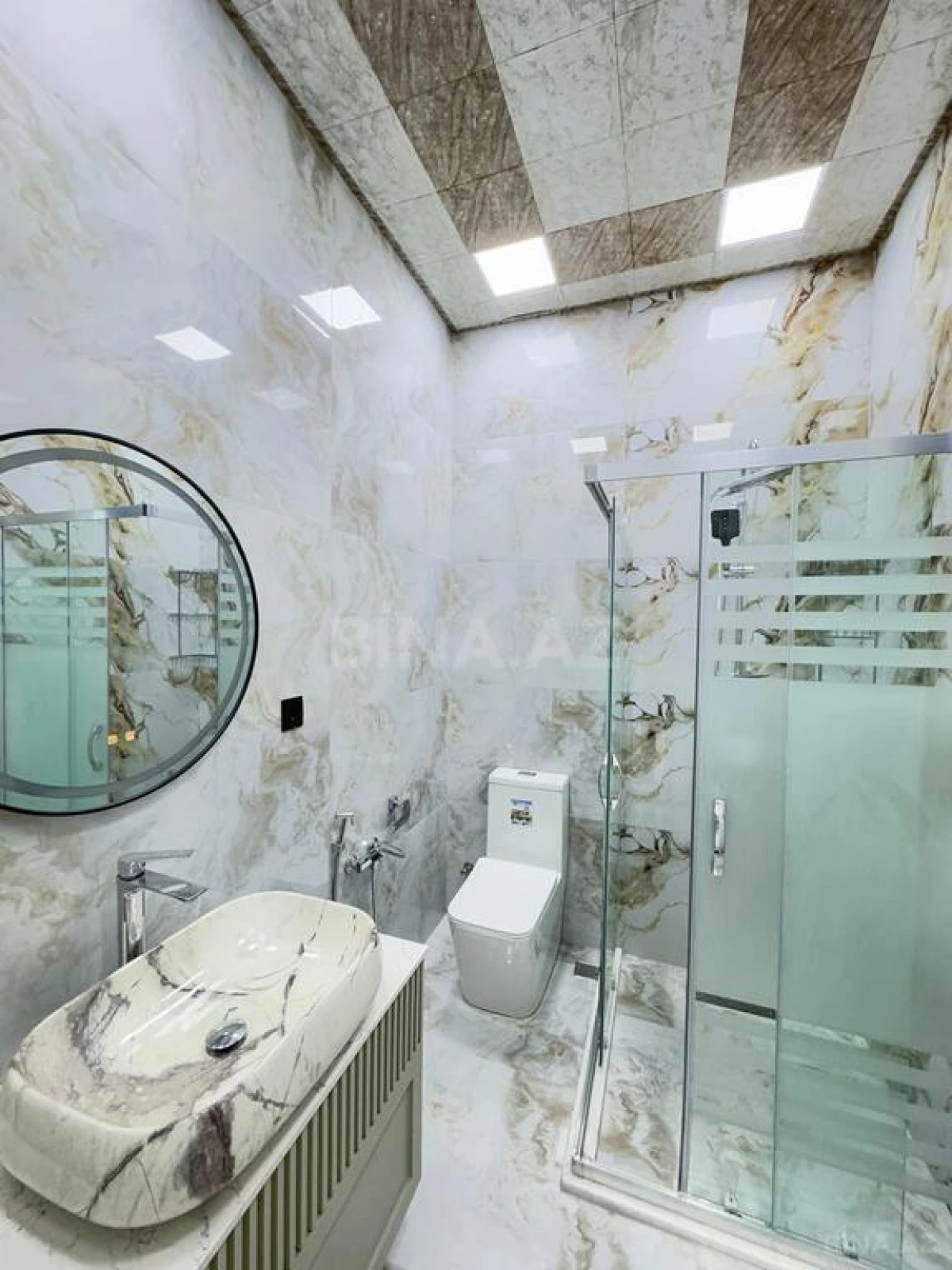 Satılır 4 otaqlı həyət evi 190 m²