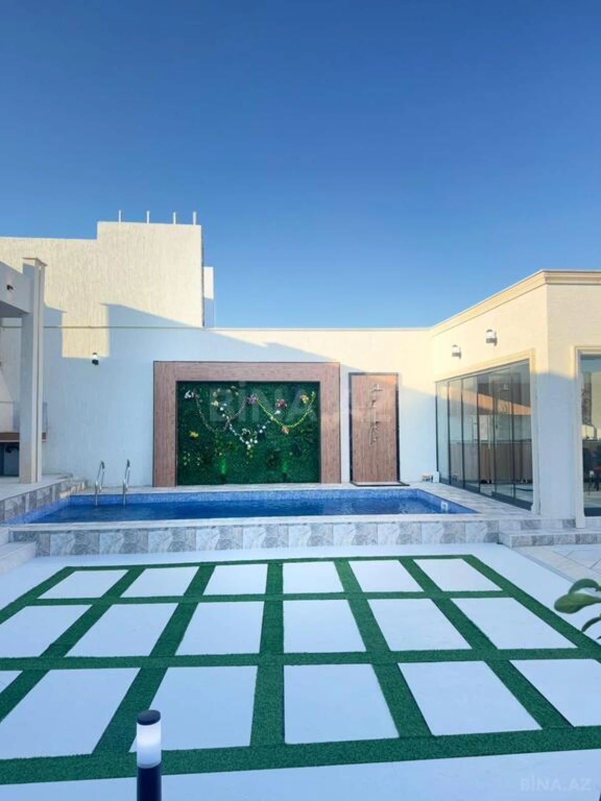 Satılır 4 otaqlı həyət evi 190 m²