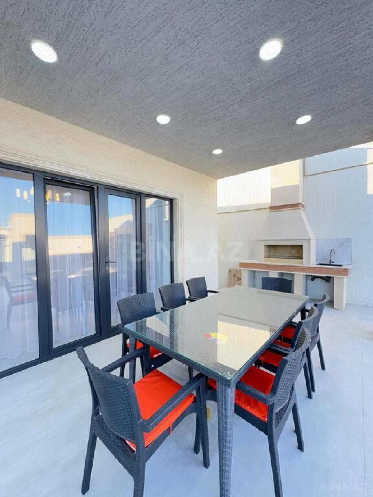 Satılır 4 otaqlı həyət evi 190 m²