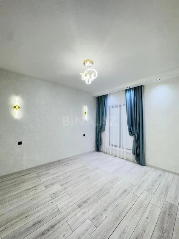 Satılır 4 otaqlı həyət evi 190 m²