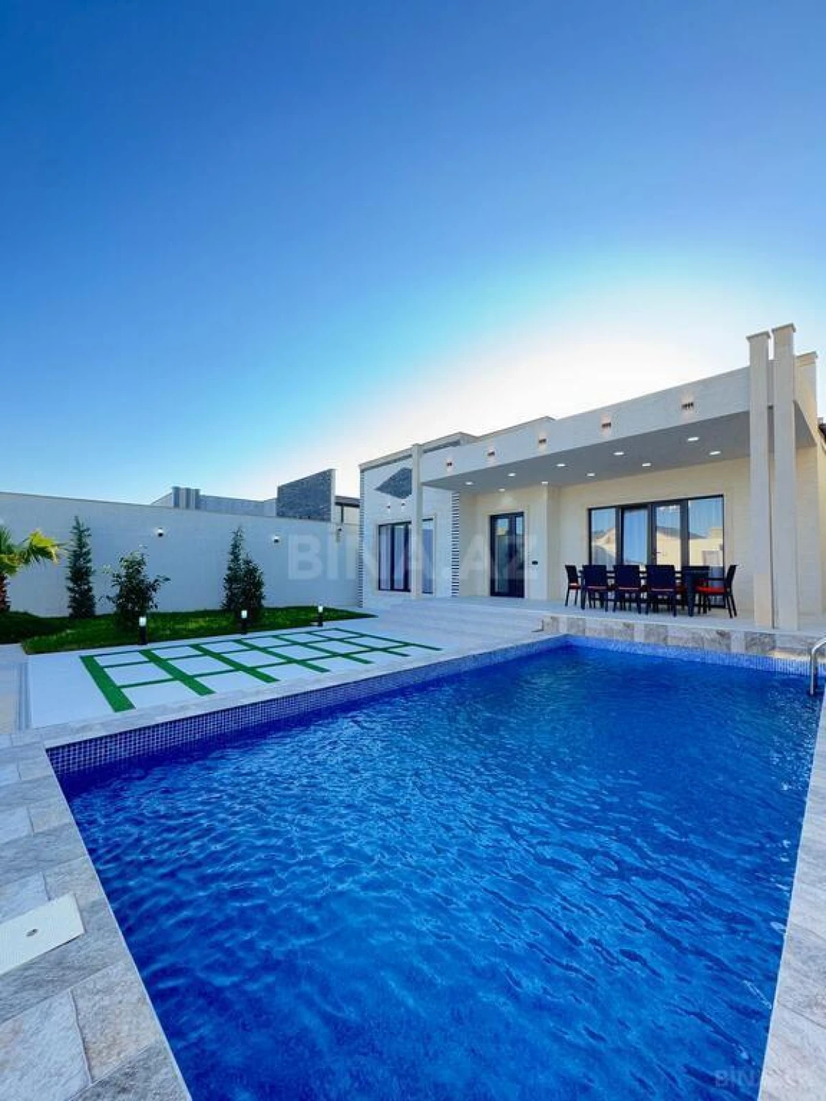 Satılır 4 otaqlı həyət evi 190 m²