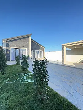Satılır 4 otaqlı həyət evi 170 m²