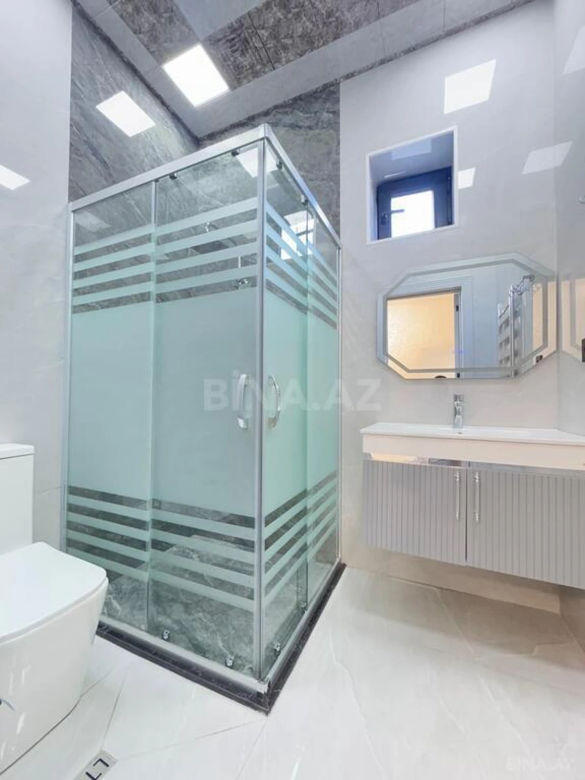 Satılır 4 otaqlı həyət evi 170 m²