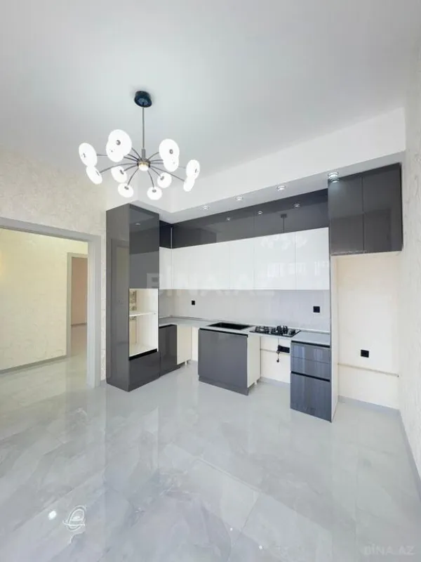 Satılır 4 otaqlı həyət evi 170 m²