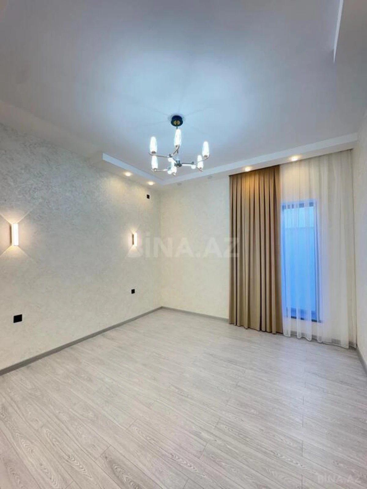 Satılır 4 otaqlı həyət evi 170 m²
