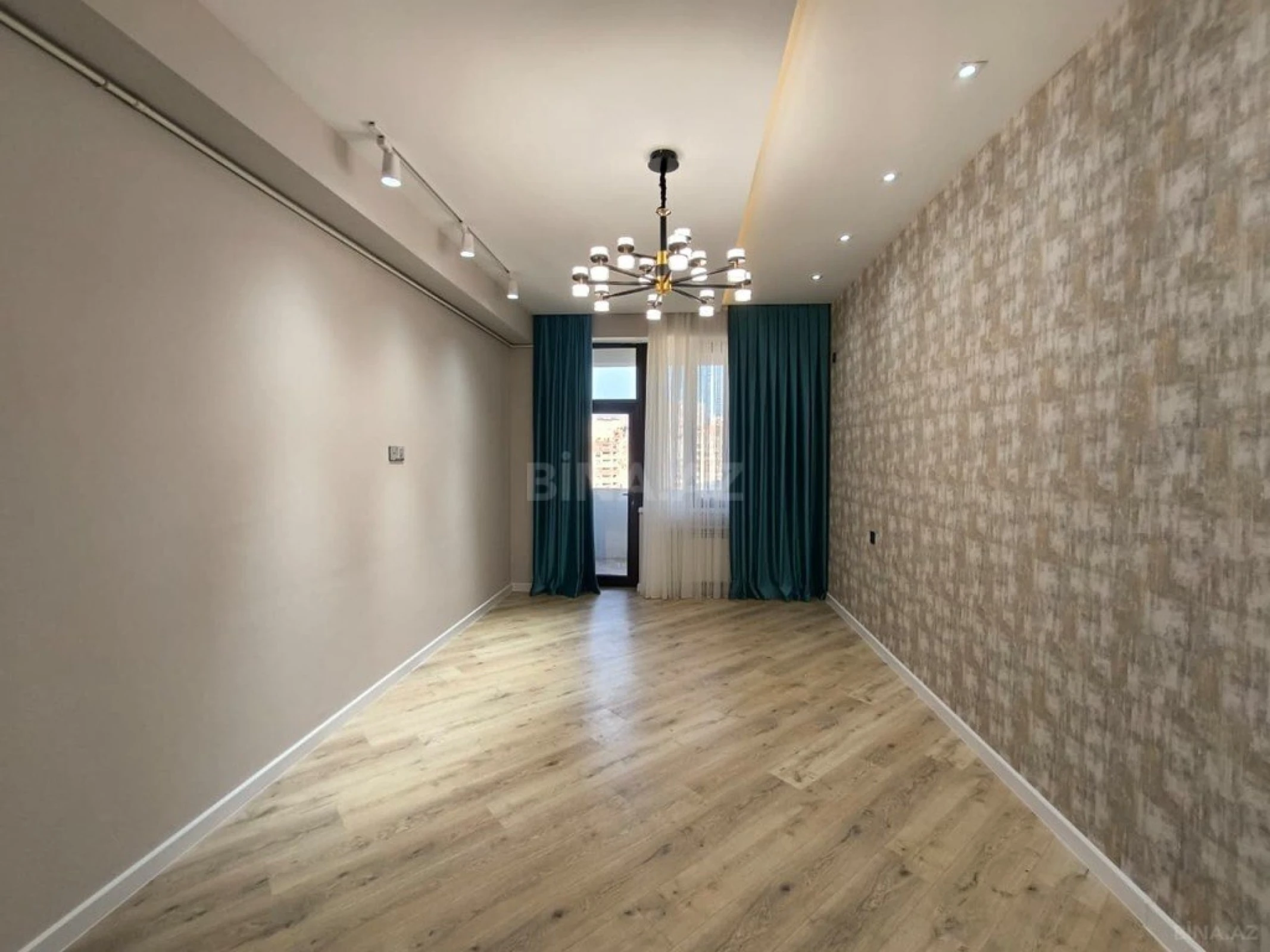 Satılır 3 otaqlı mənzil 87 m²