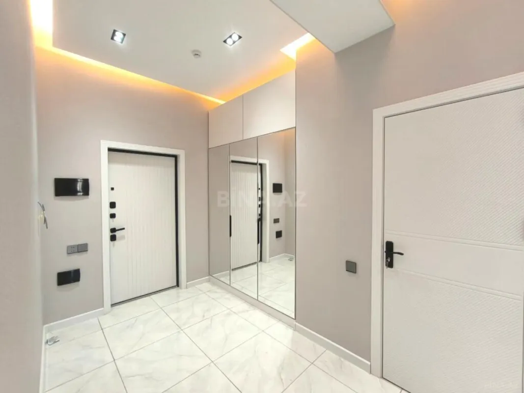 Satılır 3 otaqlı mənzil 87 m²