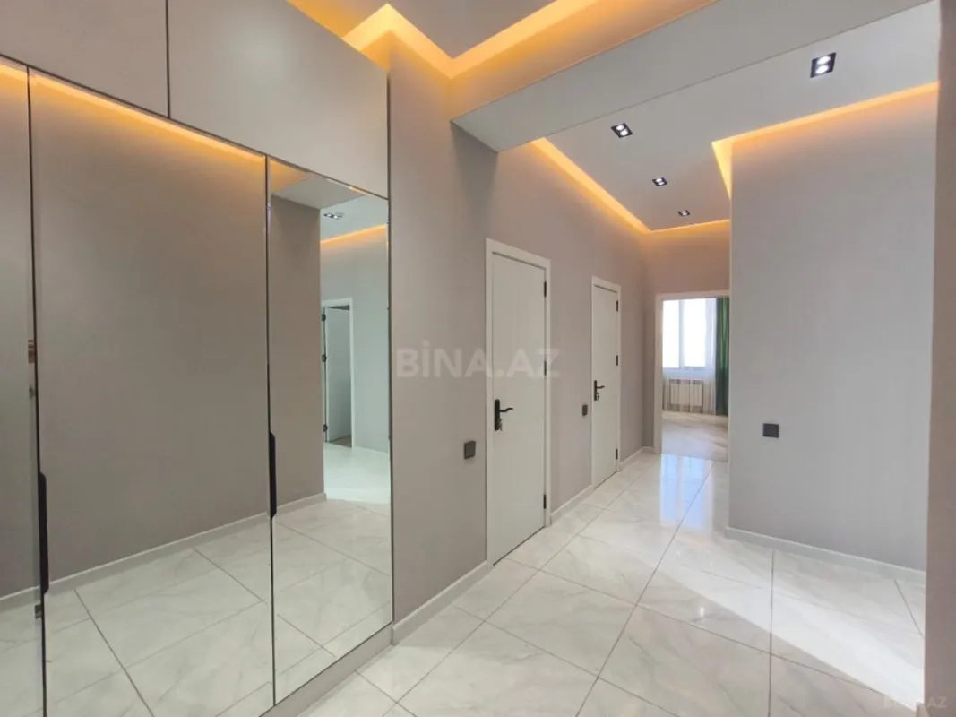 Satılır 3 otaqlı mənzil 87 m²